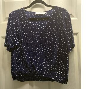 ASTR Juniors Size XL Faux Wrap Top Navy Blue Polka Dot Elastic Waist V-Neck
